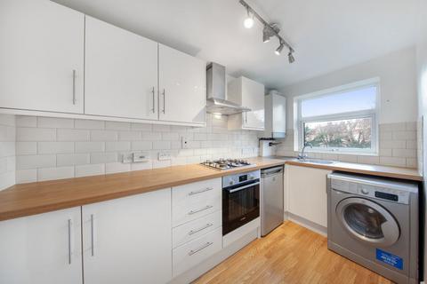 1 bedroom flat for sale, Christchurch Avenue, London, NW6