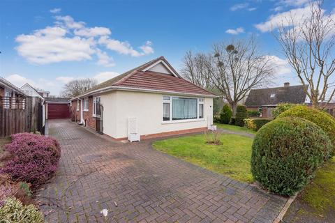 8 Arundel Close, Maidenhead, SL6 5JY