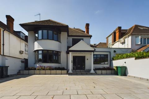 Studio for sale, Brondesbury Park, London, NW6 7AT