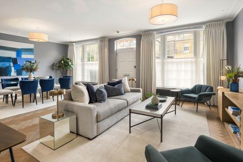 4 bedroom terraced house for sale, Lennox Gardens Mews, Knightsbridge, London, SW1X