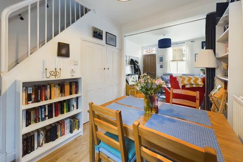 12 Catharine Street, Cambridge, CB1 3AW