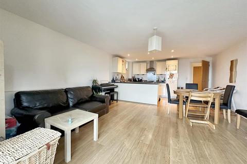 2 bedroom flat to rent, Ashley Apartments Ashley Hill Bristol