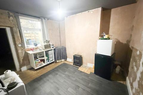 8 Fold Lane, Cowling, Keighley, BD22 0BG