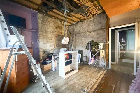 8 Fold Lane, Cowling, Keighley, BD22 0BG