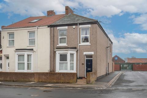 3 bedroom end of terrace house for sale, Claremont Terrace, Blyth NE24