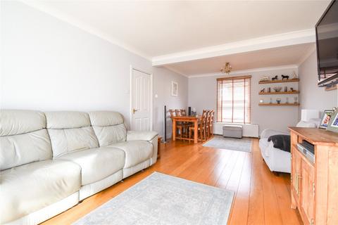 3 bedroom terraced house for sale, Field Way, Ruislip HA4