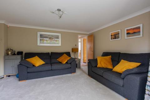 18 Southwold Spur, Slough, SL3 8XX