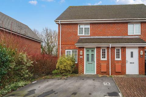 2 bedroom end of terrace house for sale, School Close, Basingstoke, RG22 5FY