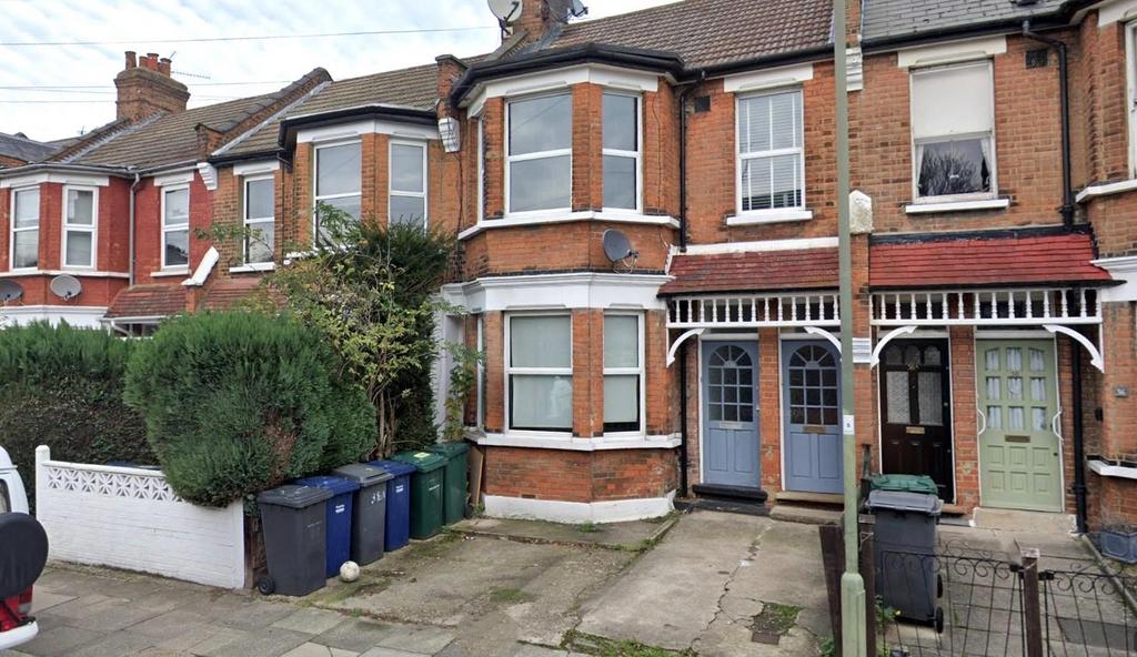 Manor Park Road, 38a.jpg