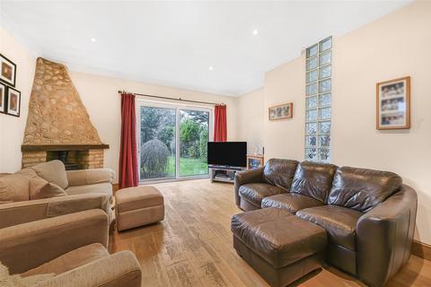 5 bedroom house for sale, New Road, Meopham, Gravesend