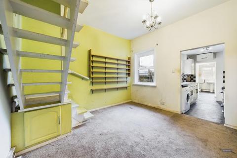 36 Adelaide Road, Southampton, SO17 2HW