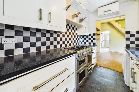 36 Adelaide Road, Southampton, SO17 2HW