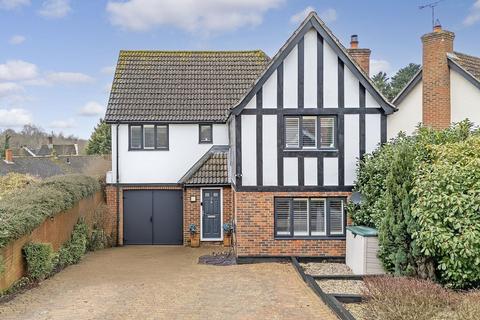 4 bedroom detached house for sale, St. Peters View, Halstead CO9