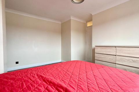 40 Campion Close, Bolton Upon Dearne, Rotherham, S63 8BT