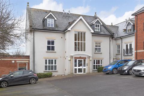 3 bedroom flat for sale, Conigre Square, Trowbridge