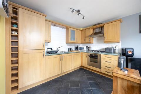 54 Conigre Square, Trowbridge, BA14 8LJ