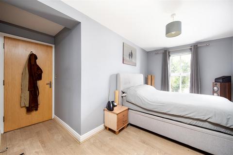54 Conigre Square, Trowbridge, BA14 8LJ