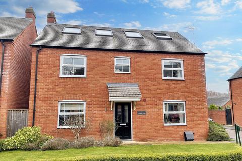 1 Market Close, Henley-in-arden, B95 5FE