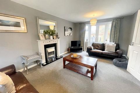 1 Market Close, Henley-in-arden, B95 5FE