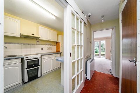 3 bedroom terraced house for sale, Richmond Road, London E4