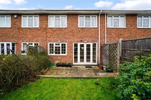 37 Richmond Road, Chingford, London, E4 7BN
