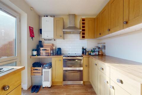 39 Evercreech Road, Bristol, BS14 9QZ