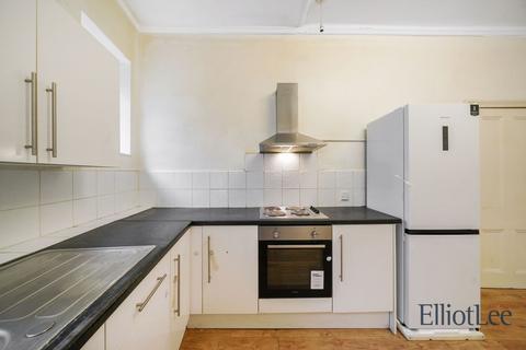 3 bedroom flat to rent, Station Road, Harrow HA1