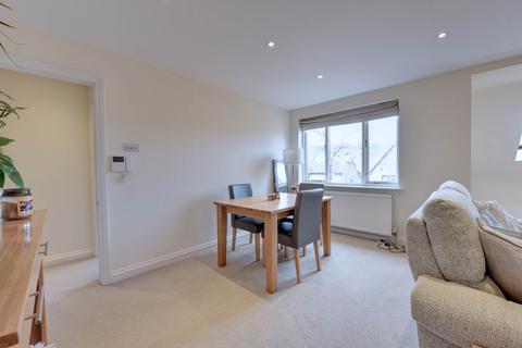 2 bedroom apartment for sale, Adam Court, Henley On Thames