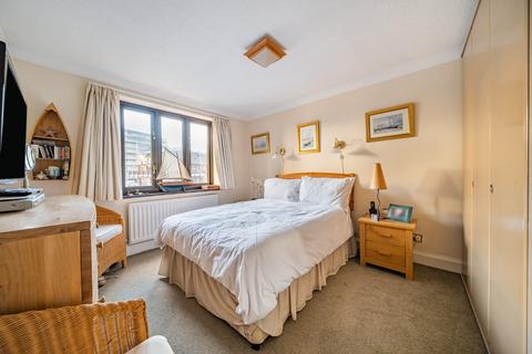 2 bedroom flat for sale, Channel Way, Ocean Village, Southampton, Hampshire, SO14