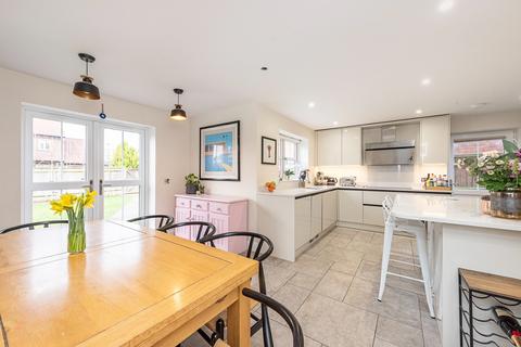 5 bedroom detached house for sale, Brook Street, Aylesbury HP22