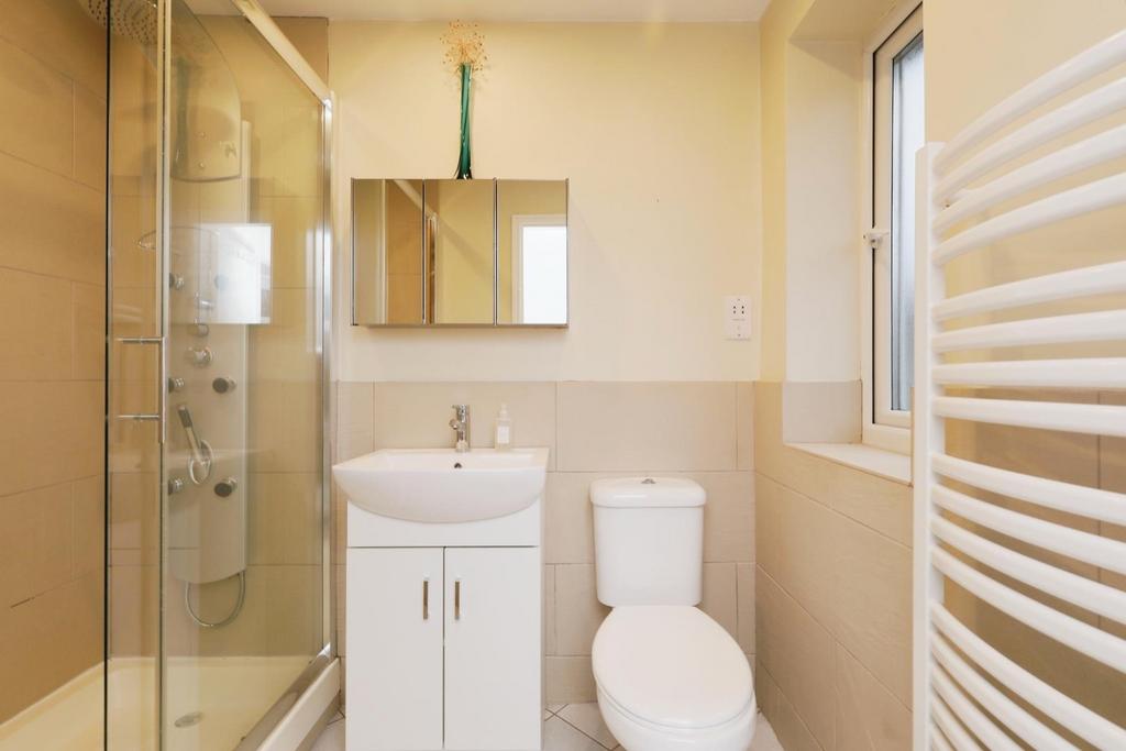 Ensuite