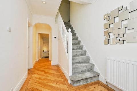 59 Crawshaw Grove, Sheffield, S8 7EA
