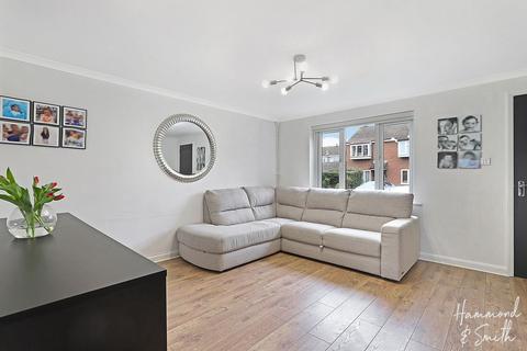 3 bedroom end of terrace house for sale, Beaufort Close, Epping CM16