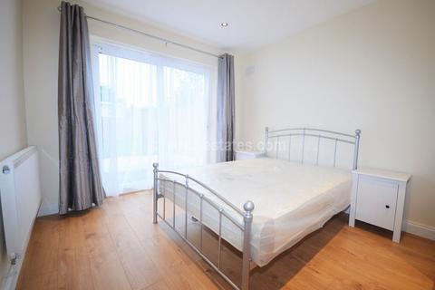 5 bedroom semi-detached house for sale, St Dunstans Gardens, Acton