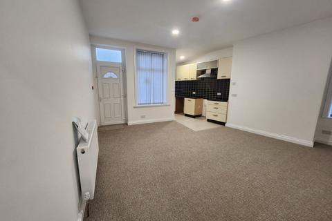 5 bedroom end of terrace house for sale, Hartman Place, BD9 5DN