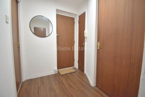 1 bedroom apartment for sale, Tippett Rise, Reading