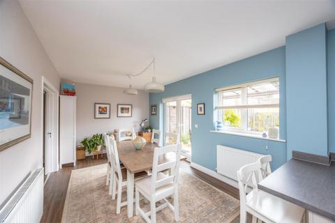 43 Summerhouse Drive, Sheffield, S8 8AD