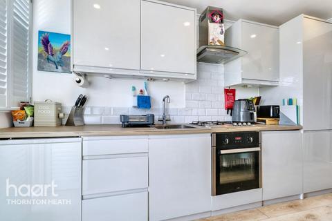 2 bedroom flat for sale, Brigstock Road, THORNTON HEATH