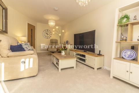 1 bedroom flat for sale, Burlington Gardens, Leyland PR25