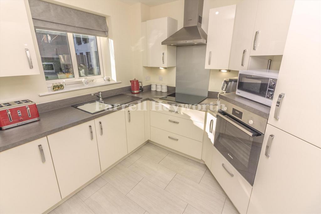Kitchen b