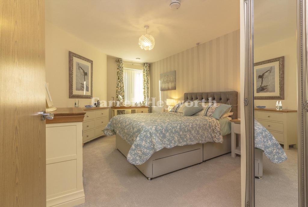 Bedroom d