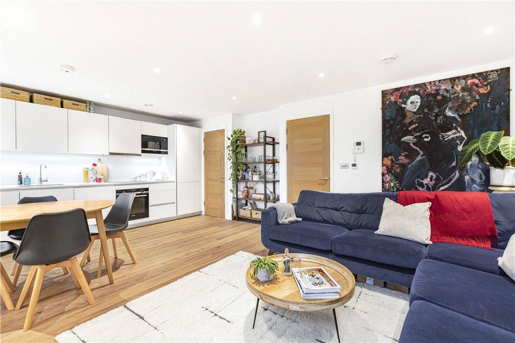 Reception/Kitchen