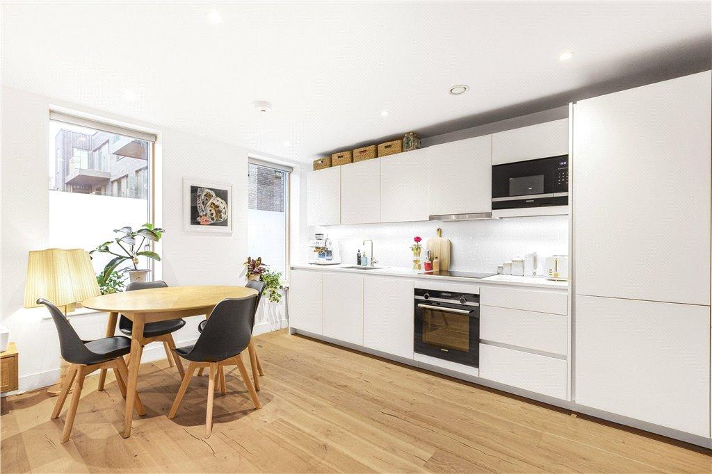 Reception/Kitchen