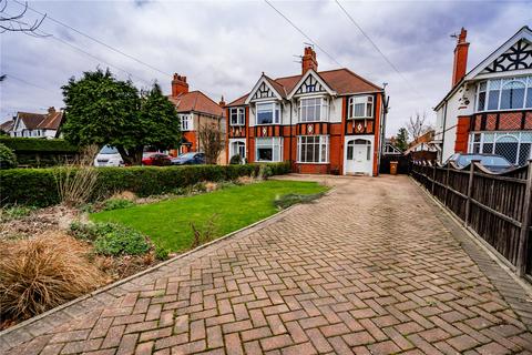 4 bedroom semi-detached house for sale, Laceby Road, Grimsby, Lincolnshire, DN34