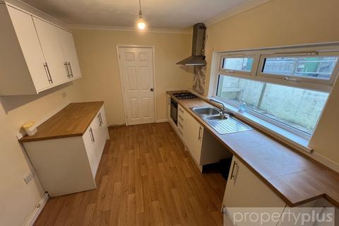 3 bedroom semi-detached house for sale, Ash Street Gilfach Goch - Gilfach Goch