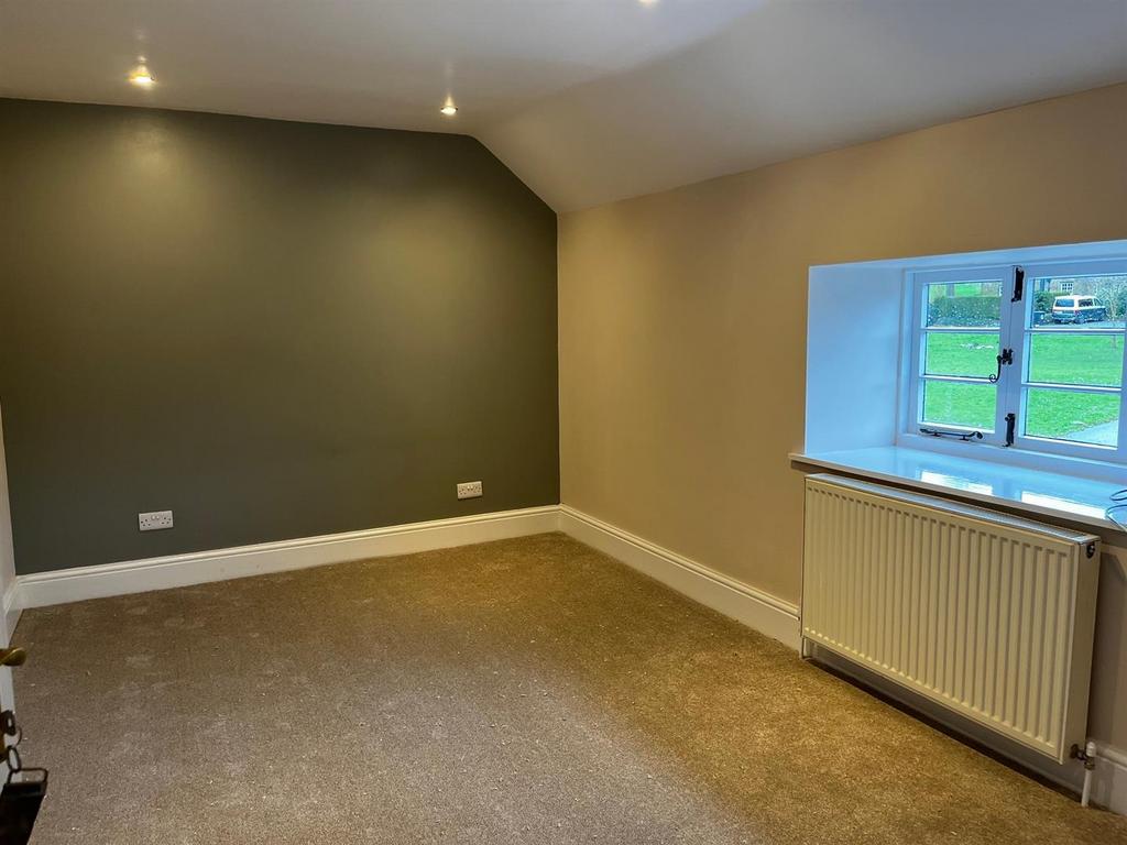 Bedroom.jpg