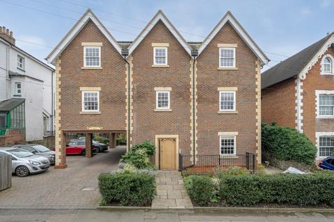 2 bedroom apartment for sale, Nightingale Road, Guildford, Surrey, GU1