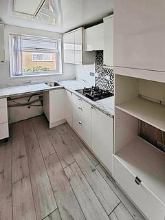 3 bedroom terraced house to rent, Belford Close , Wallsend NE28