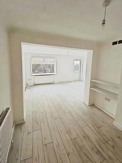 3 bedroom terraced house to rent, Belford Close , Wallsend NE28
