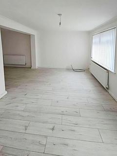 3 bedroom terraced house to rent, Belford Close , Wallsend NE28